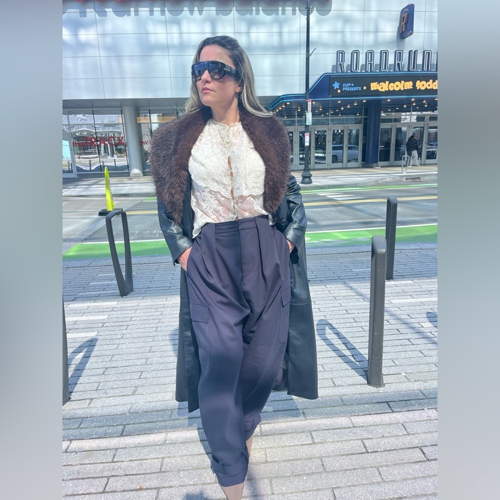 TREND NEW ! ZARA  PLEATED  CARGO PANTS 
🚨FIRM PRICE NO DISCOUNT ON THIS PANTS - Picture 10 of 16